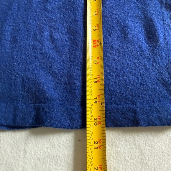 Neiman Marcus Royal Blue Cashmere V-Neck Sweater - Size M - Picture 8 of 8